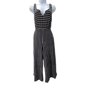 Torrid Jumpsuit Size 14/16 black/white striped Cropped Beachy Office work wear